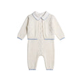 Completo neonato panna in maglia con giacchino e tutina ricamata